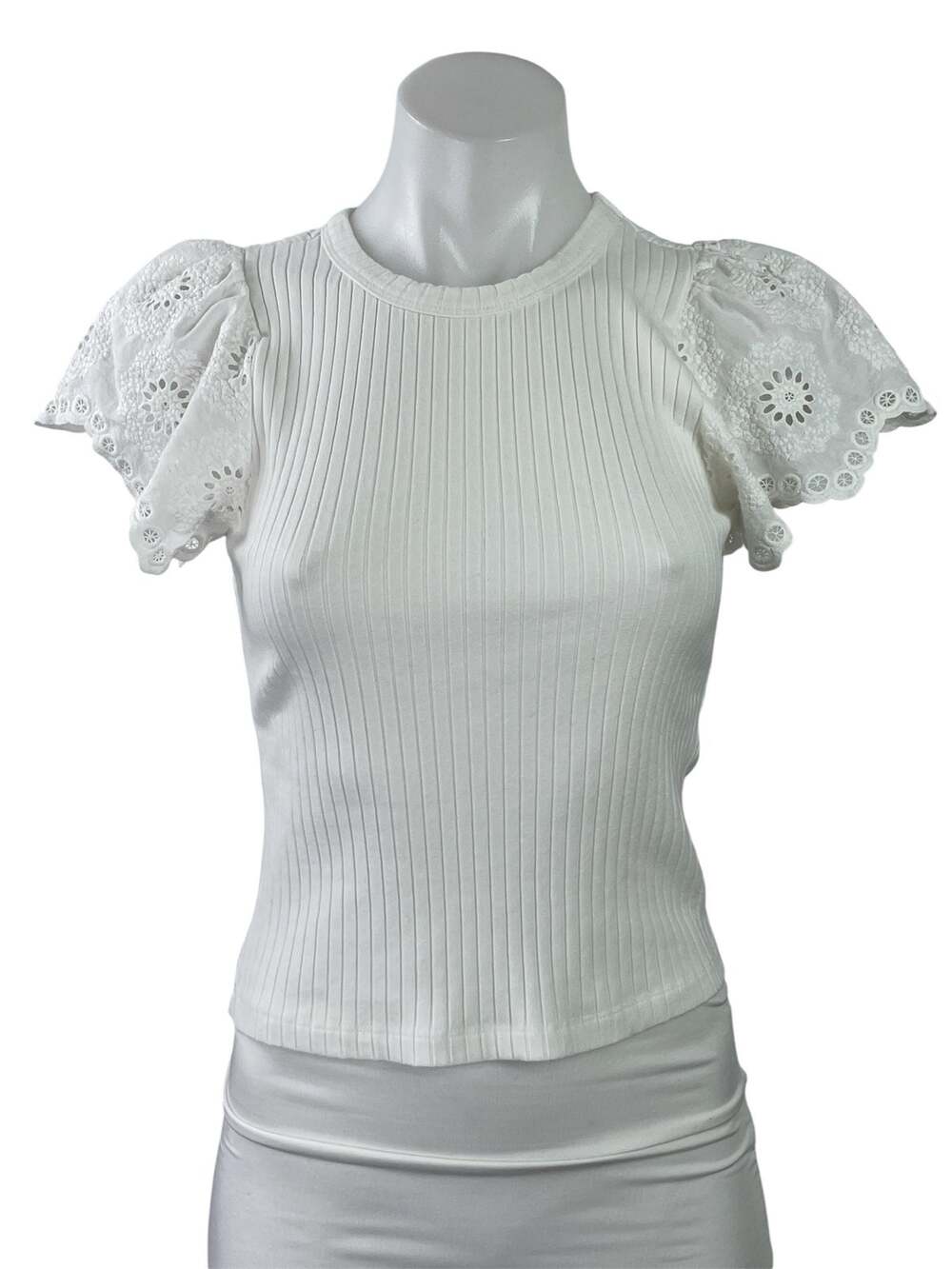 NEW Rails Reza White Flutter Sleeve Floral Embroidered Ribbed Knit Blouse Top XS
